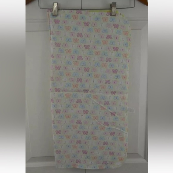 Cudlie Butterfly Baby Blanket Flannel Receiving Green Pink Blue Orange White - Picture 4 of 6